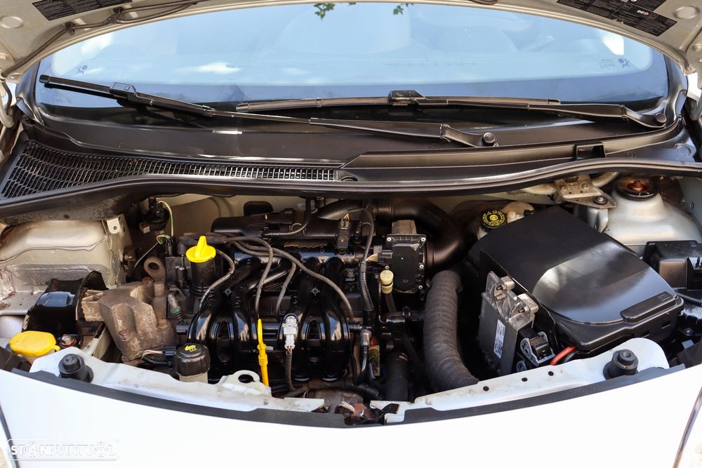 Renault Twingo 1.2 Confort - 12