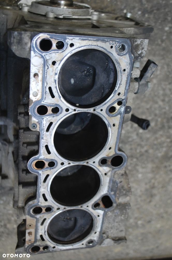 BLOK DÓŁ SILNIKA KOMPLETNY 2.0 FSI BLX AUDI A3 8P VW SEAT SKODA - 6
