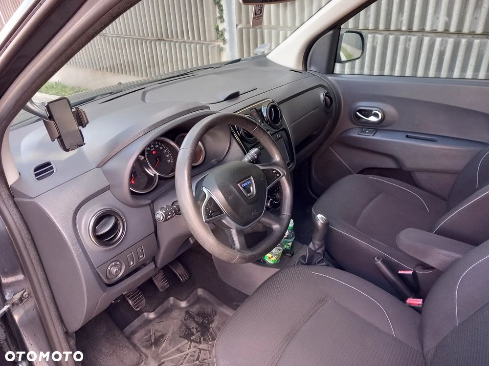 Dacia Lodgy 1.6 SCe Outdoor S&S - 3
