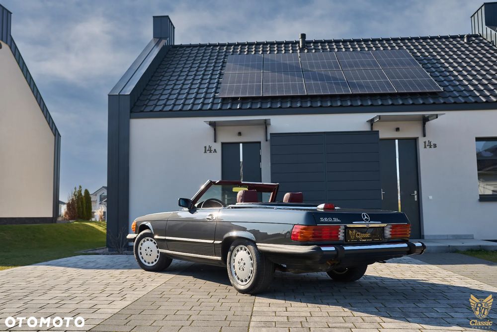 Mercedes-Benz SL - 13
