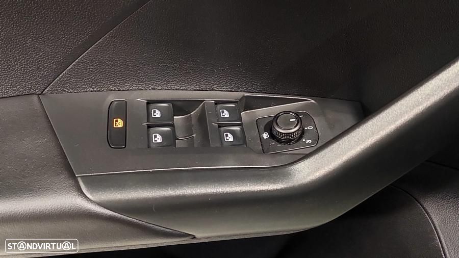 VW T-Cross 1.0 TSI Life - 23