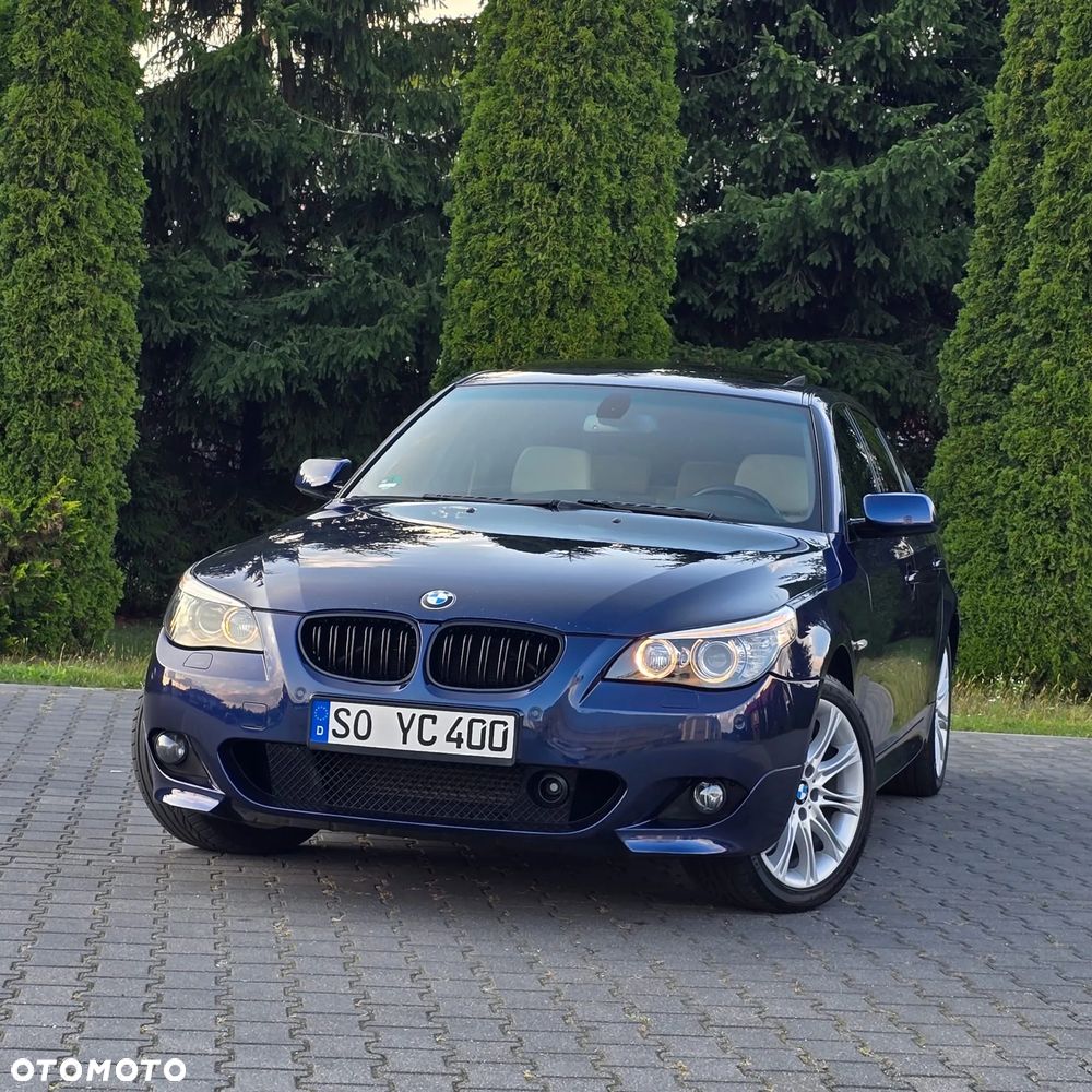 BMW Seria 5 530d Sport-Aut Edition Sport - 2