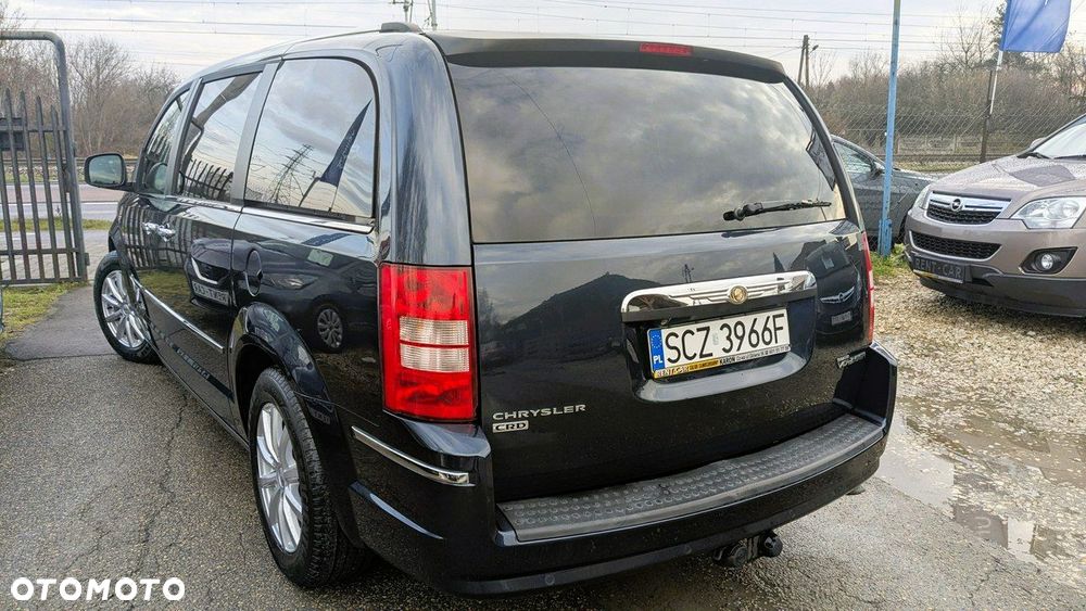 Chrysler Grand Voyager - 8