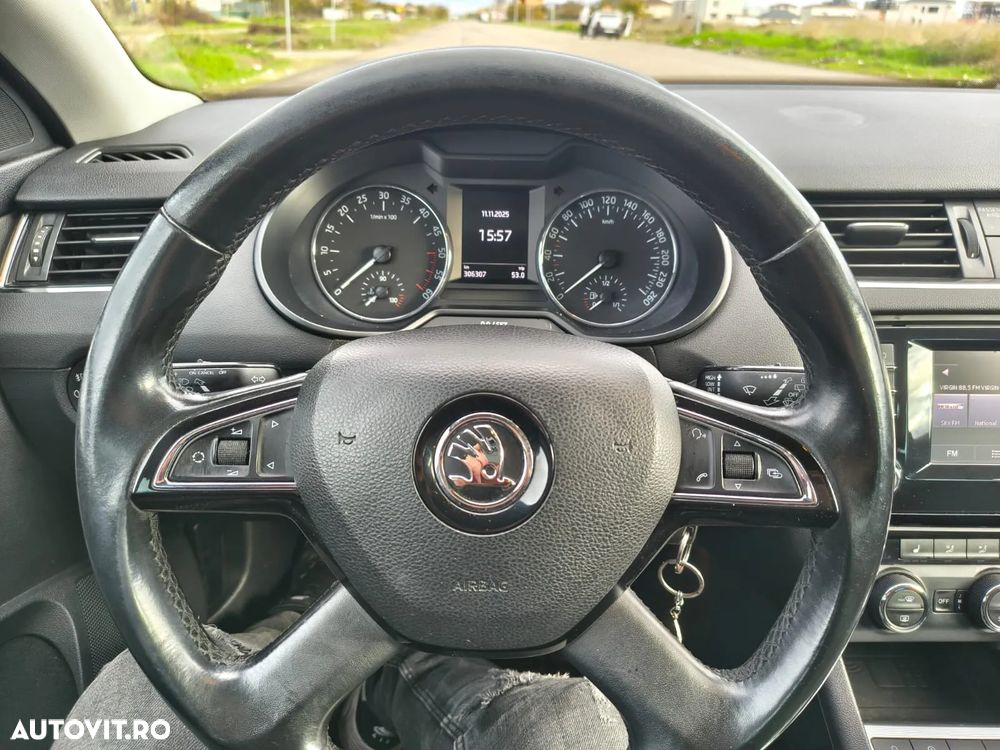 Skoda Octavia Combi 1.6 TDI Green tec Elegance - 10