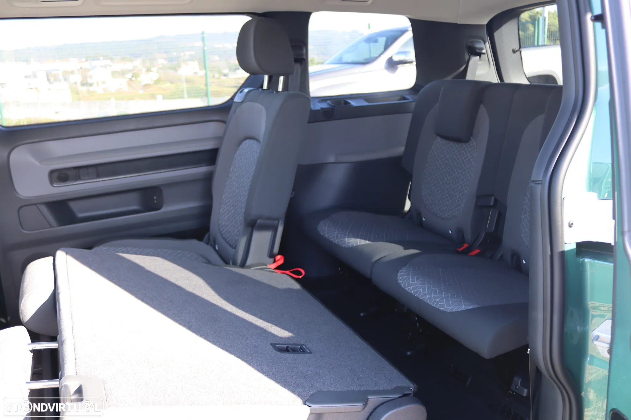VW ID.Buzz 91 kWh Pro - 18