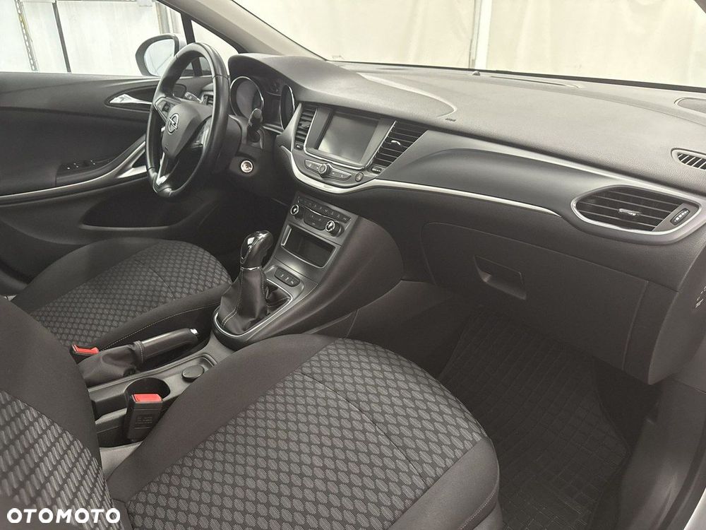 Opel Astra - 24