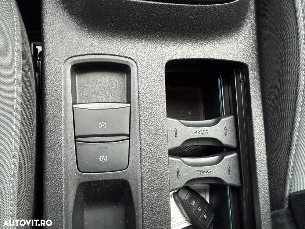 Ford Focus 1.5 EcoBlue Start-Stopp-System COOL&CONNECT - 22