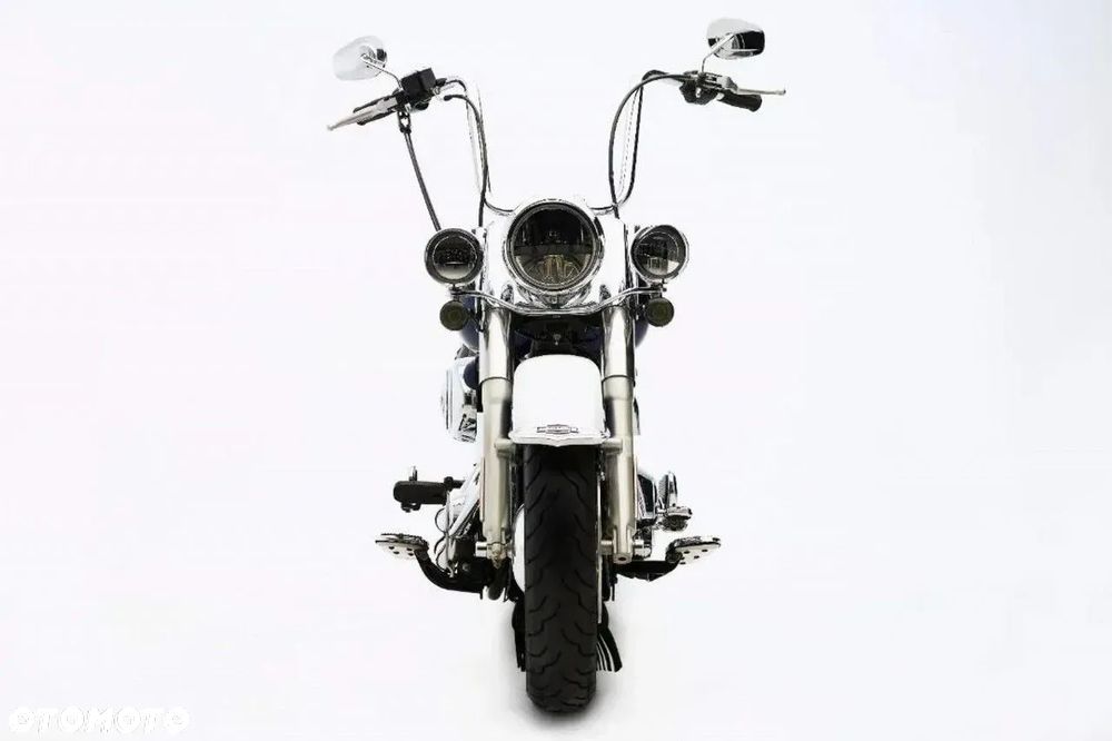 Harley-Davidson Softail Deluxe - 14