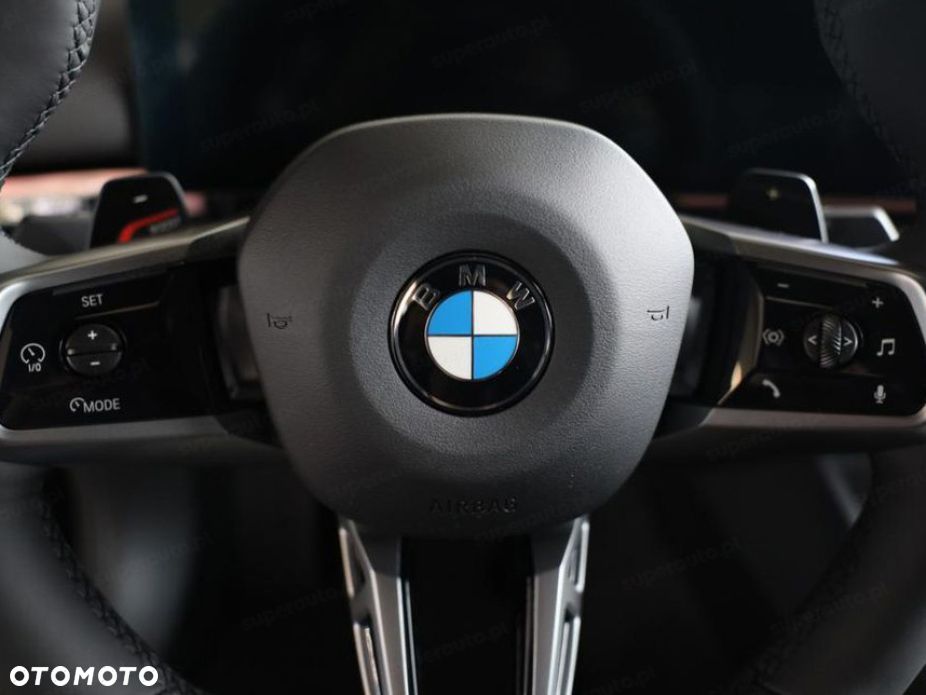 BMW Seria 5 540d xDrive mHEV M Sport - 11