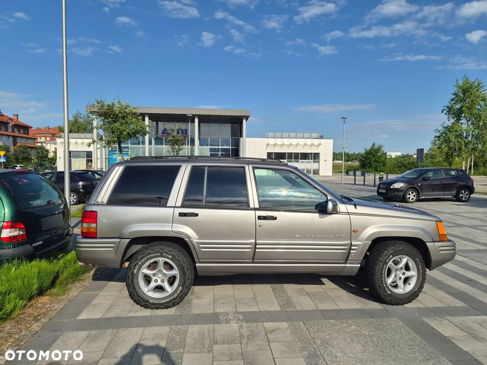 Jeep Grand Cherokee 5.9 Limited - 3