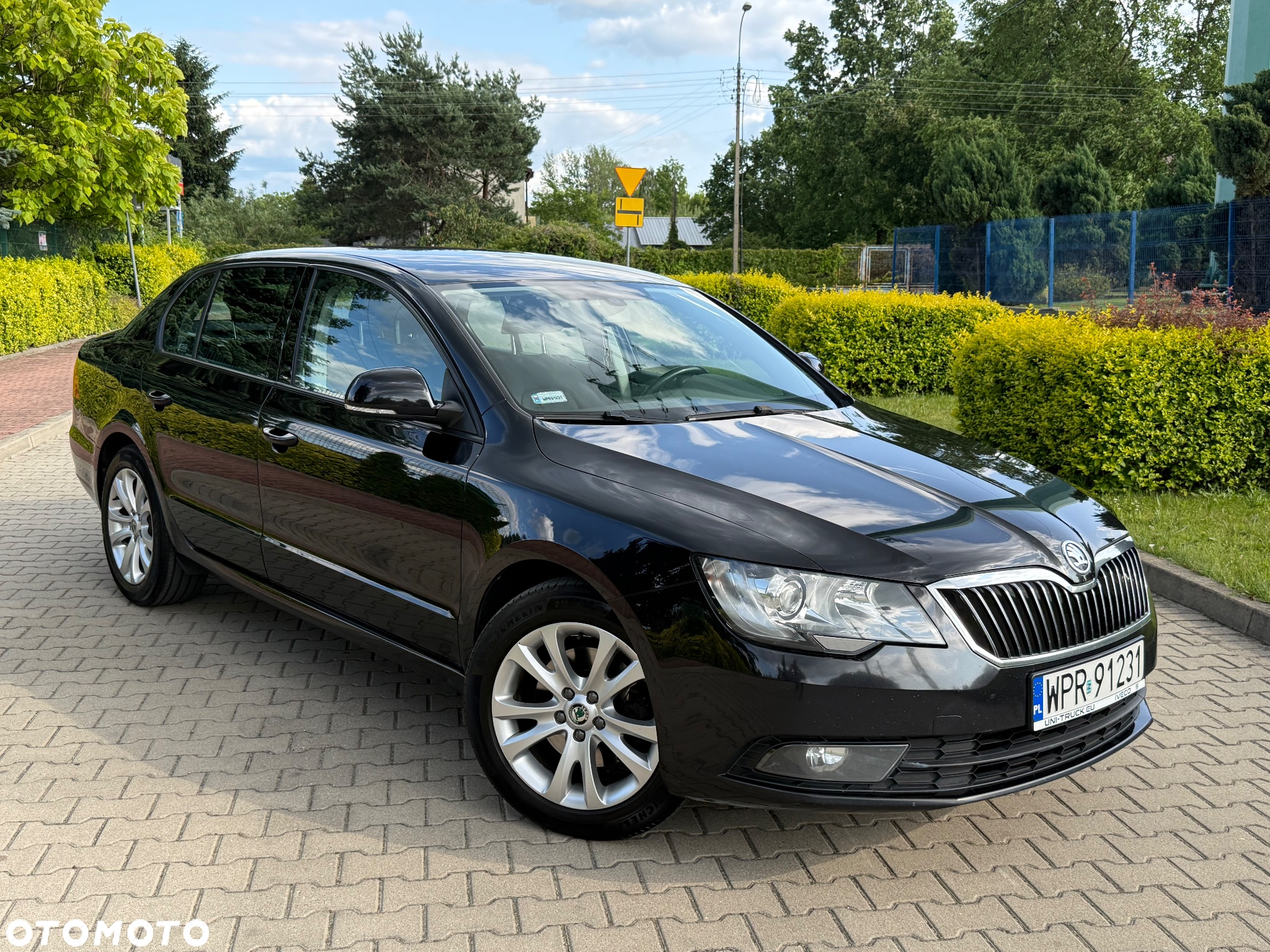 Skoda Superb 2.0 TDI Ambition - 14