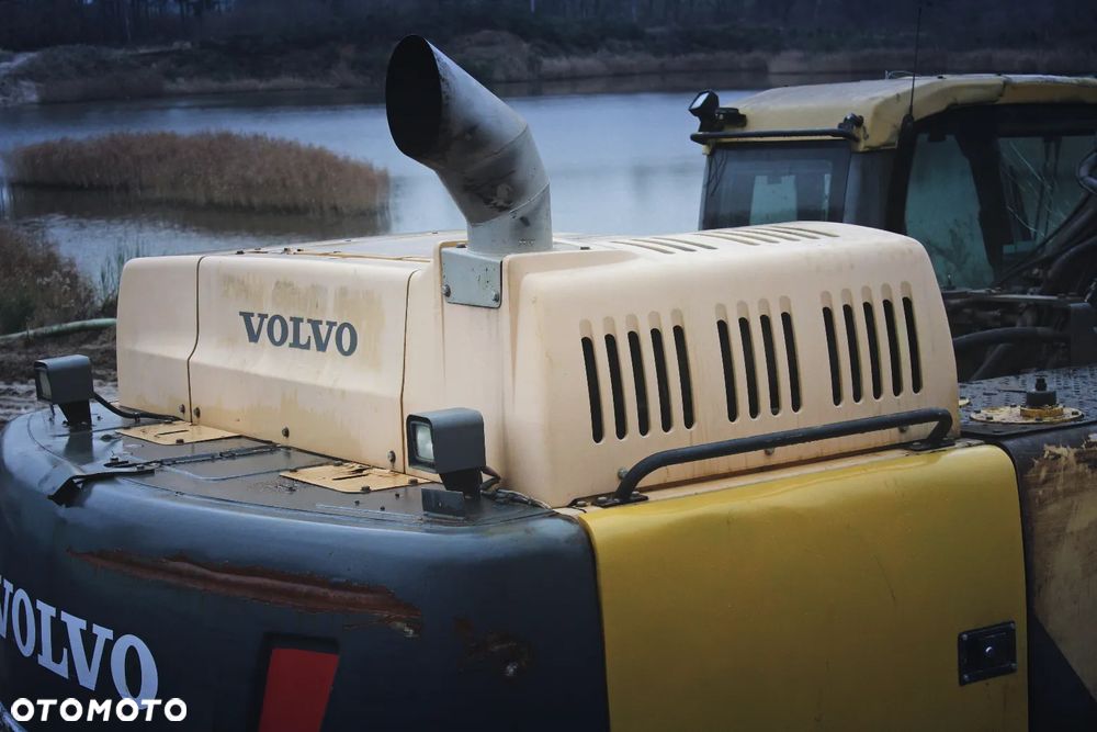 Volvo EC380DL - 8