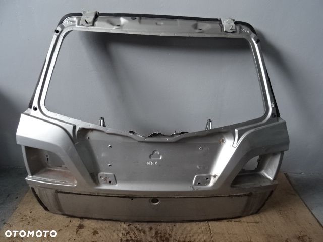 KLAPA TYŁ TYLNA BAGAŻNIKA FIAT STILO KOMBI NR174 - 1