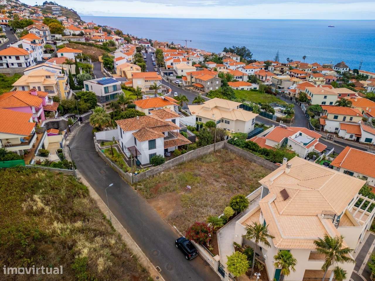 Terreno para Construção com 600 m2 na Quinta do Faial – Funchal - Grande imagem: 3/23