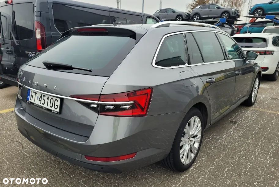 Skoda Superb 2.0 TSI Style DSG - 4