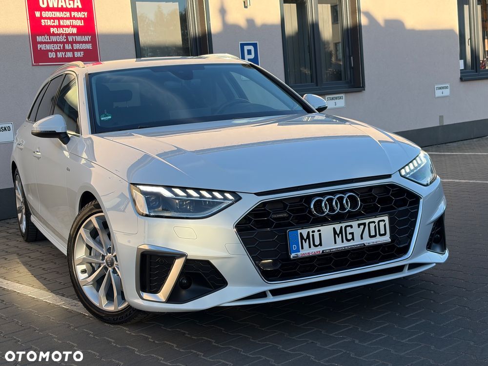 Audi A4 Avant 40 TDI quattro S tronic S line - 1