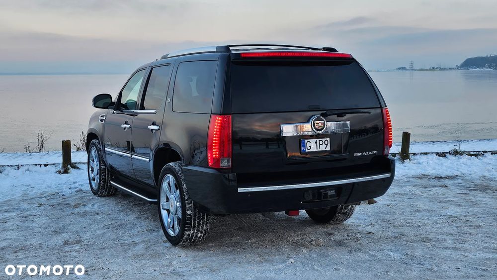 Cadillac Escalade 6.0 V8 Sport Luxury - 9