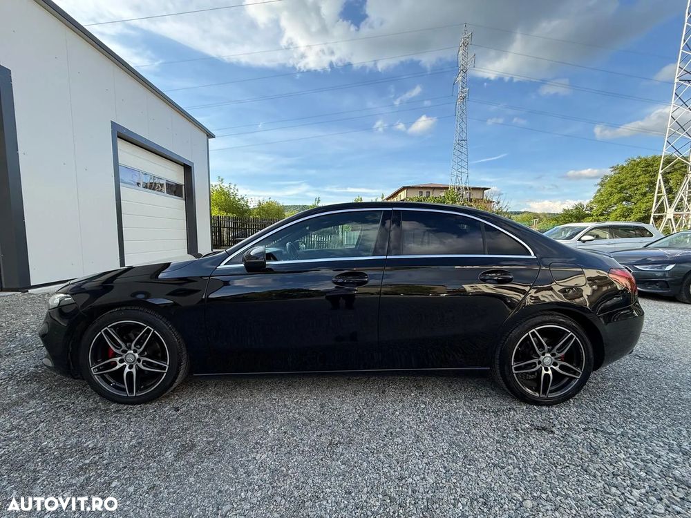 Mercedes-Benz A 180 d Sedan 7G-DCT Progressive - 12