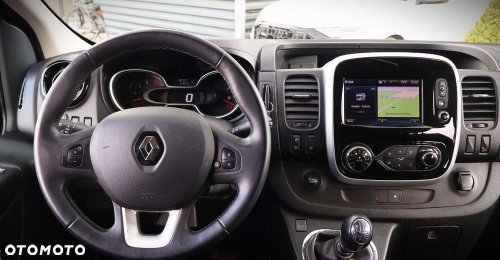 Renault Trafic - 25