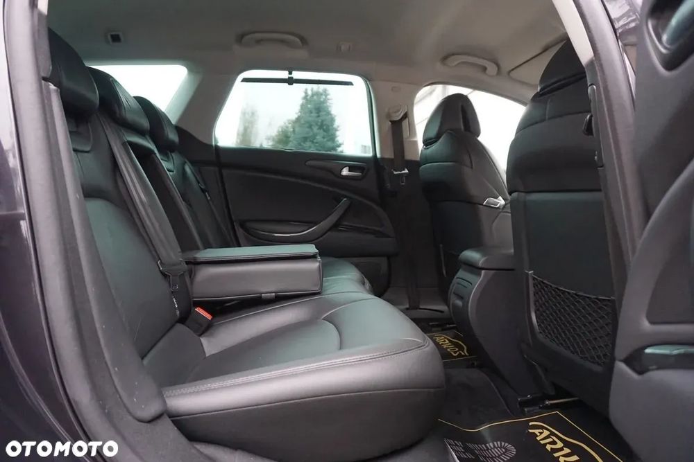 Citroën C5 2.0 HDi Exclusive - 36