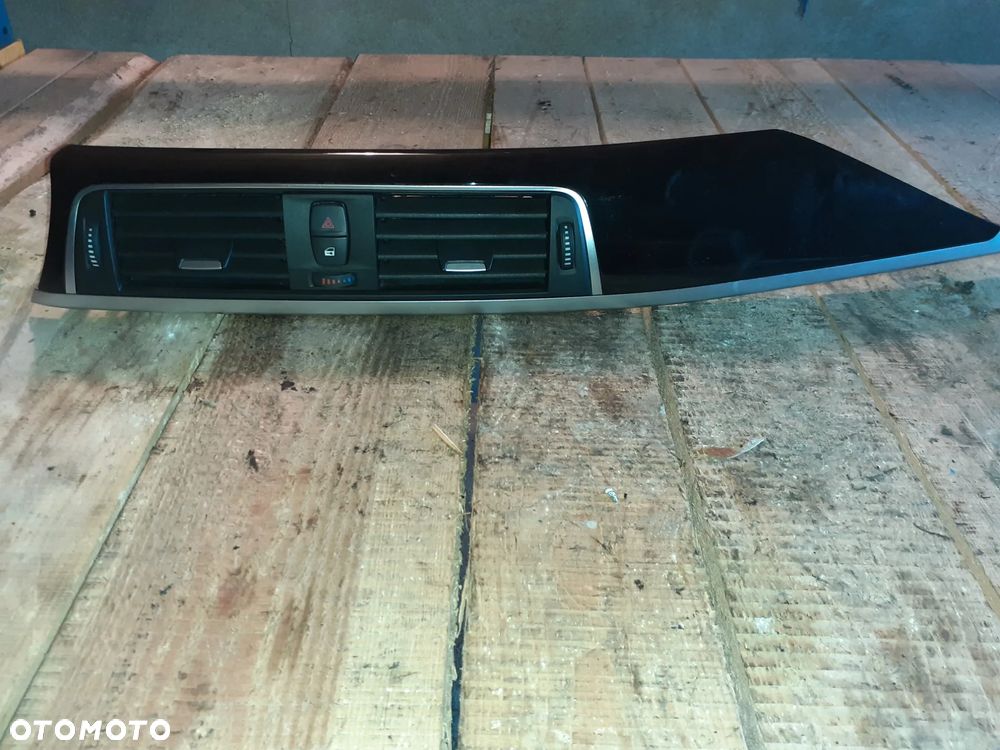 BMW 3GT F34 Dekor Listwa na Deske - 2