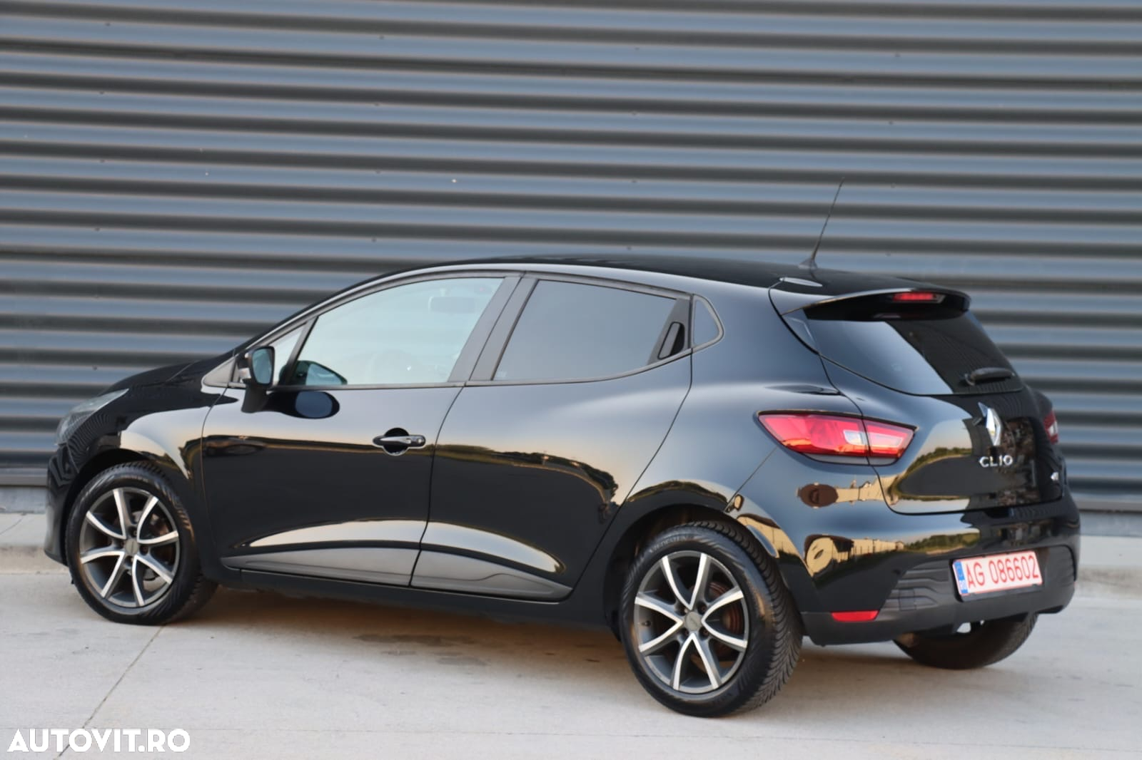Renault Clio (Energy) dCi 90 Start & Stop LIMITED - 15