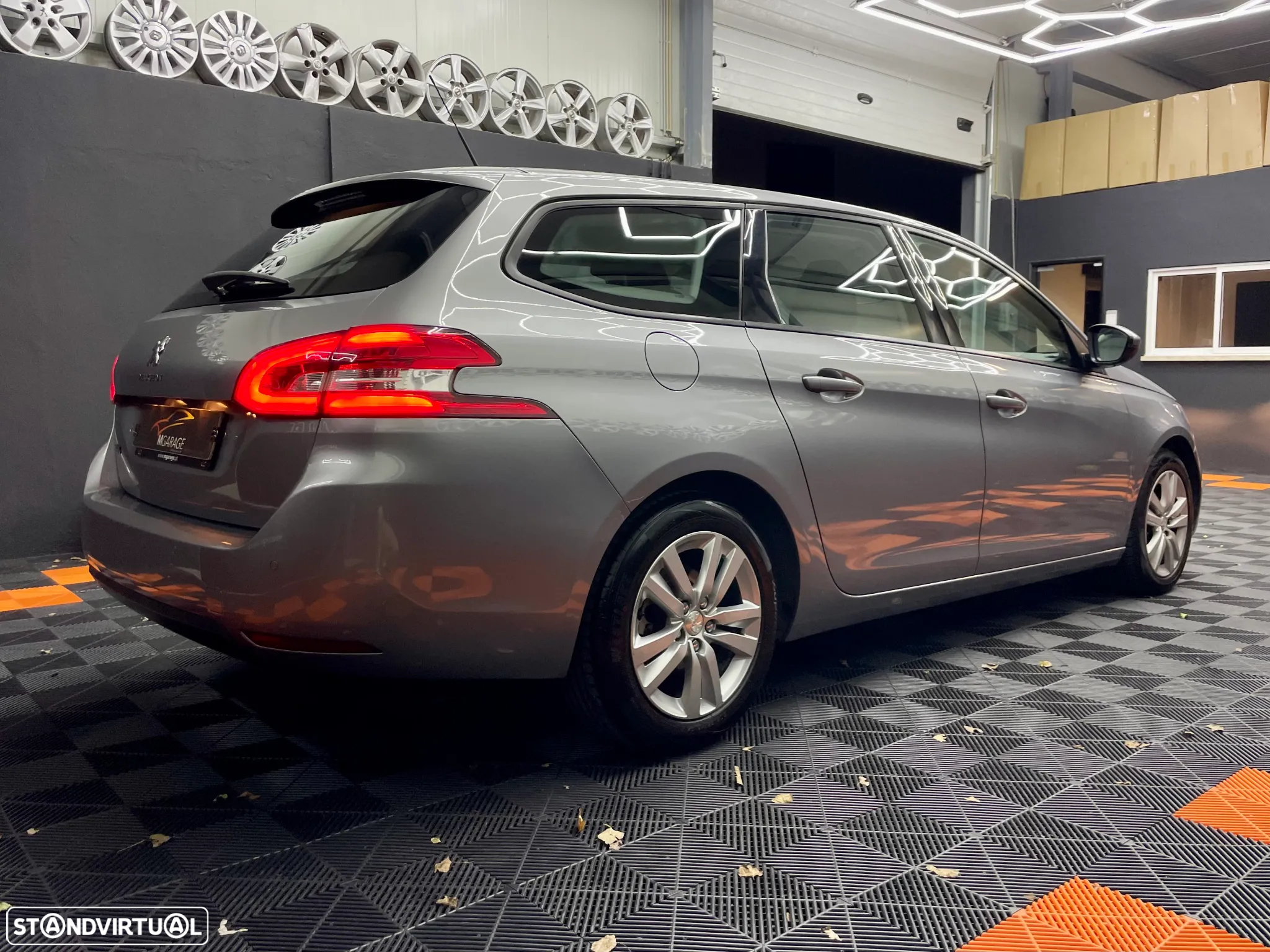 Peugeot 308 SW 1.6 BlueHDi Style - 13