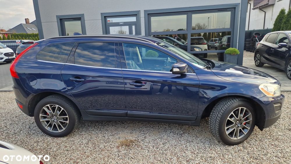 Volvo XC 60 D4 Geartronic Momentum - 22