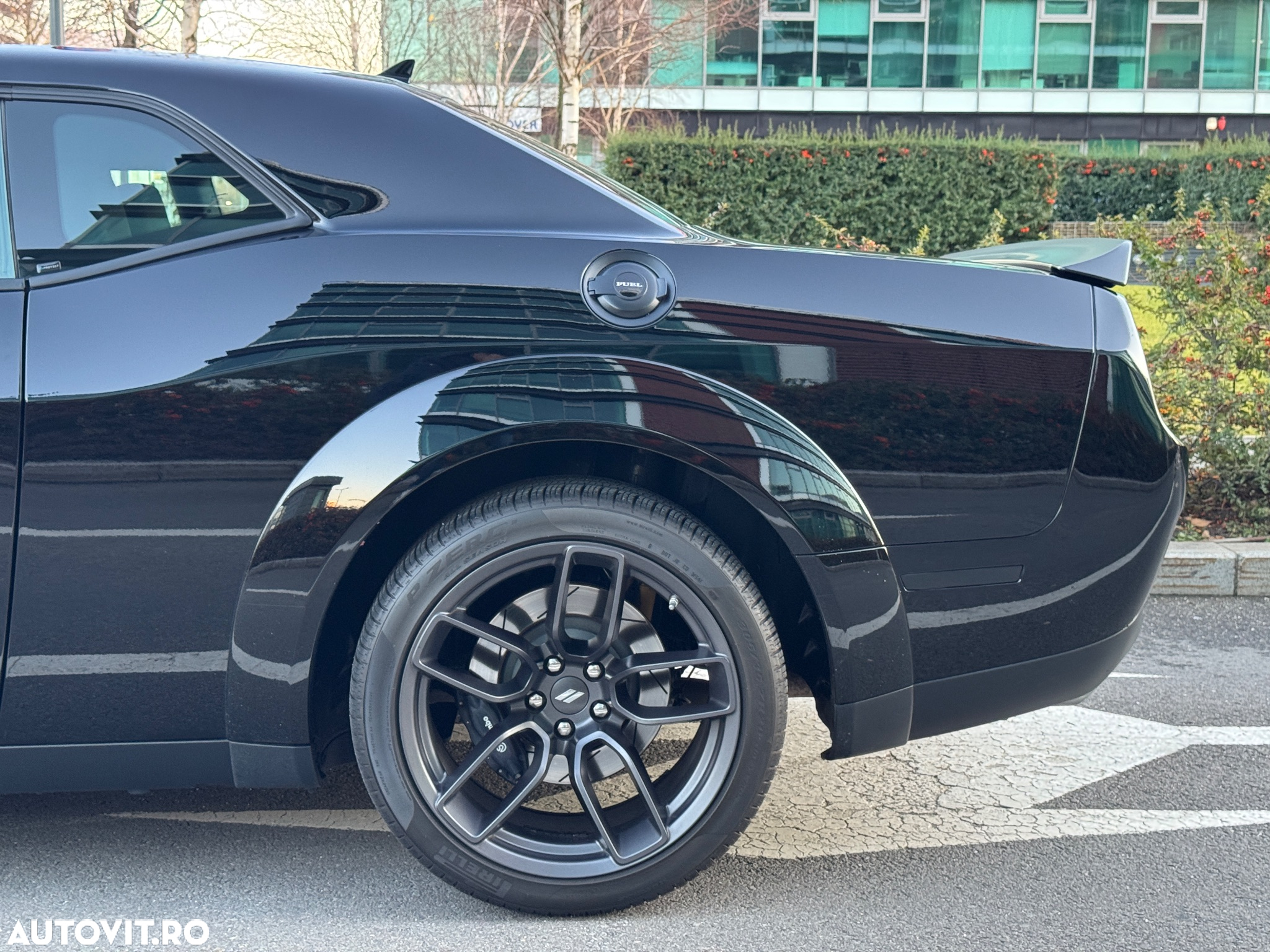 Dodge Challenger - 25
