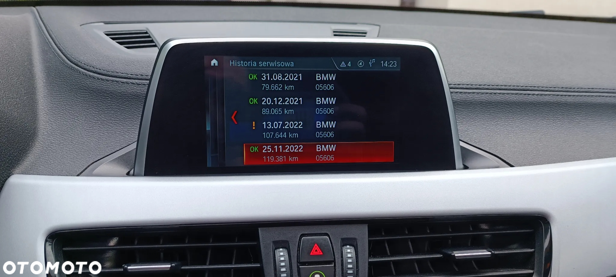 BMW X2 sDrive18d Business Edition - 35