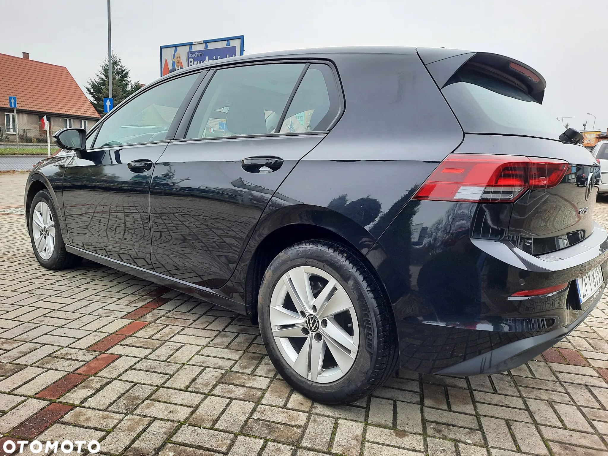 Volkswagen Golf VIII 2.0 TDI Life - 3