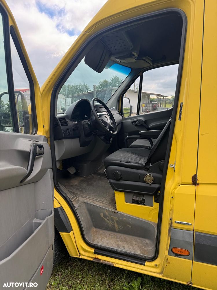 Mercedes-Benz Sprinter - 7