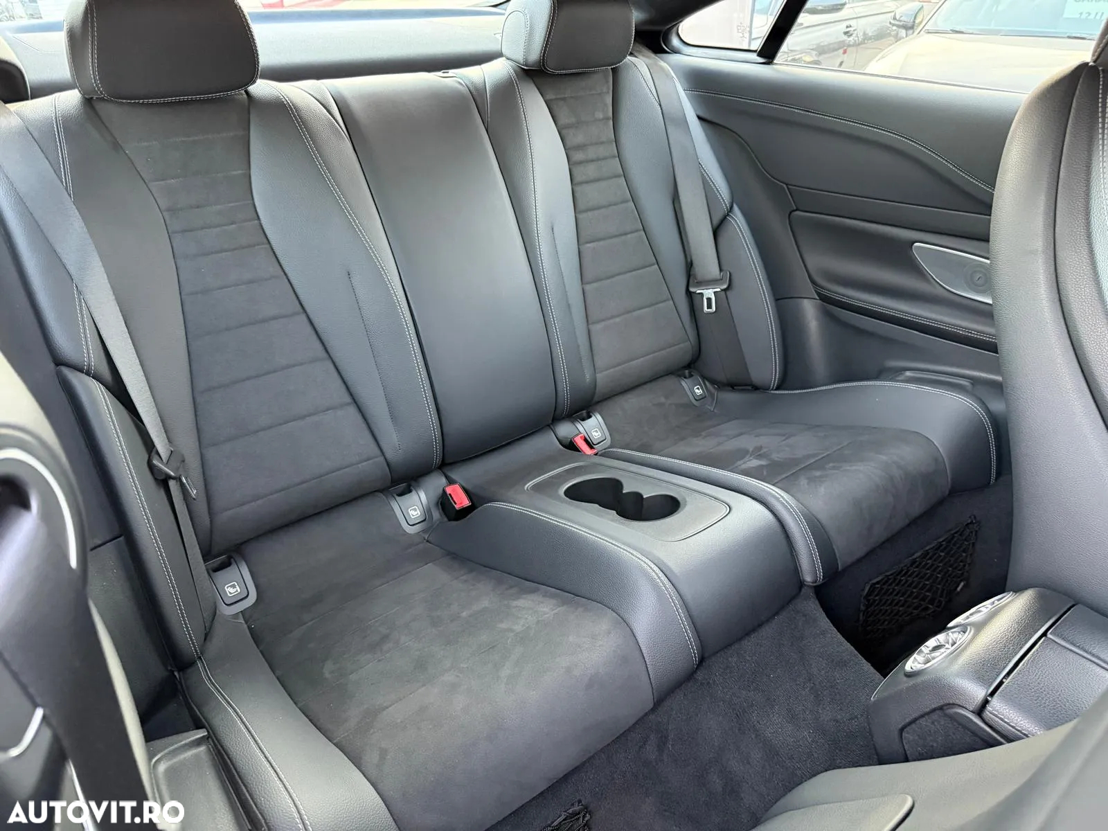 Mercedes-Benz E - 20