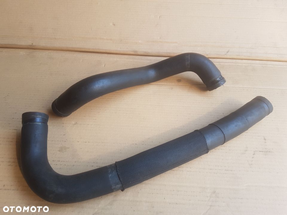 Iveco Daily 4 06-11 rura wąż gumowy układu chłodzenia silnika do chłodnicy wody 2.3 - 1