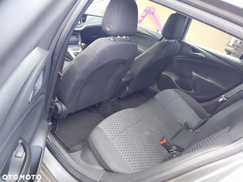 Opel Astra - 19