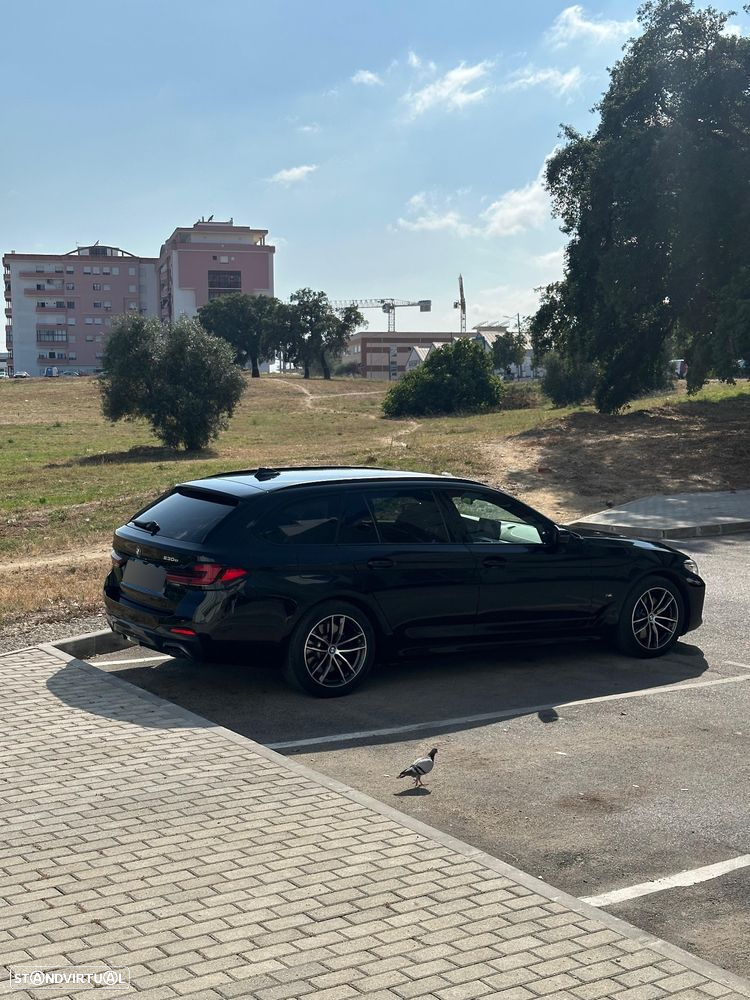 BMW 530 e Pack Desportivo M - 4
