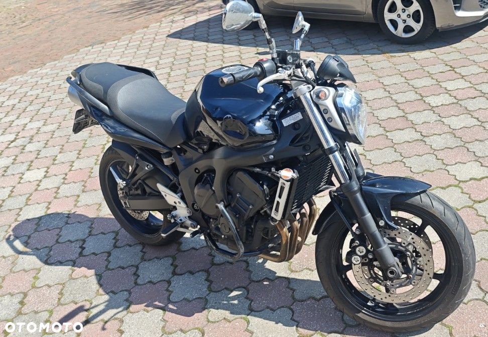 Yamaha FZ6 - 3