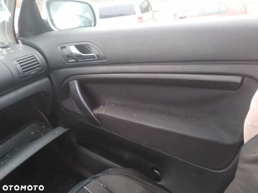 SKODA SUPERB  01-06 1.9 TDI AWX   ZDERZAK PRZÓD PRZEDNI  9102 - 26