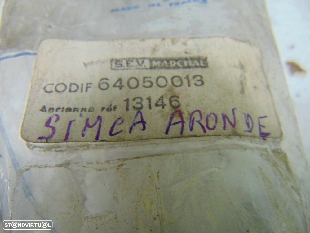 Simca aronde luz de matrícula - 5