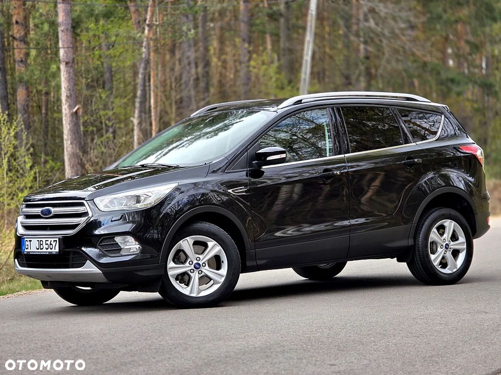 Ford Kuga 2.0 TDCi FWD Titanium Plus - 4