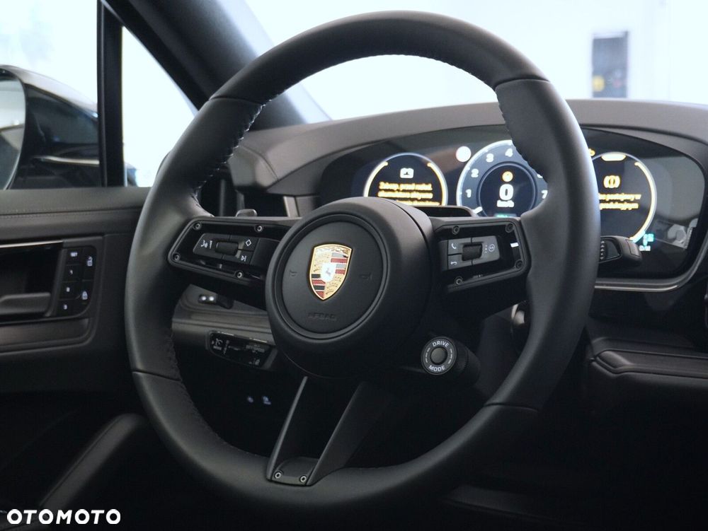 Porsche Cayenne S E-Hybrid PHEV Black Edition - 38
