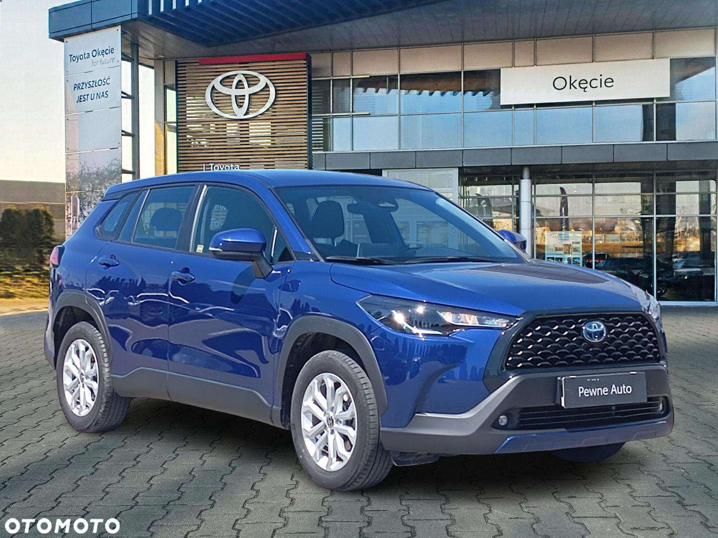 Toyota Corolla Cross 2.0 Hybrid Comfort - 10