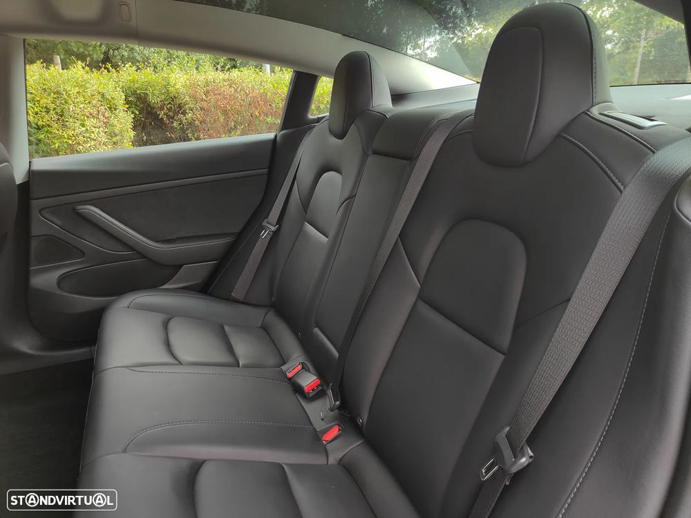 Tesla Model 3 Standard RWD - 33