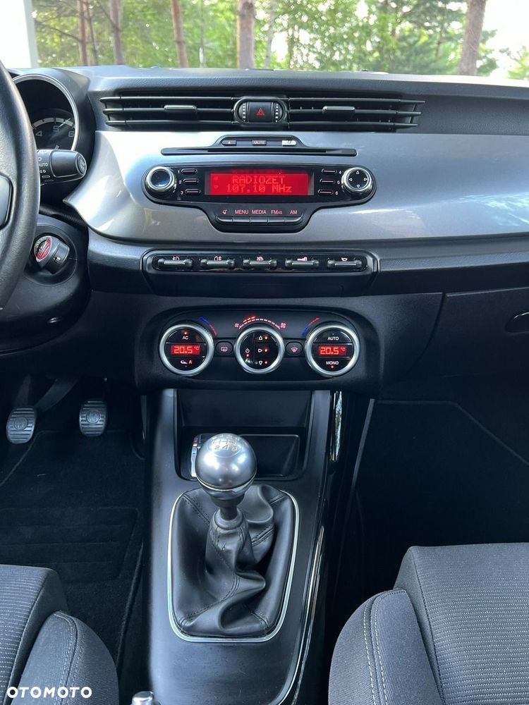 Alfa Romeo Giulietta 1.4 TB 16V Multiair - 13