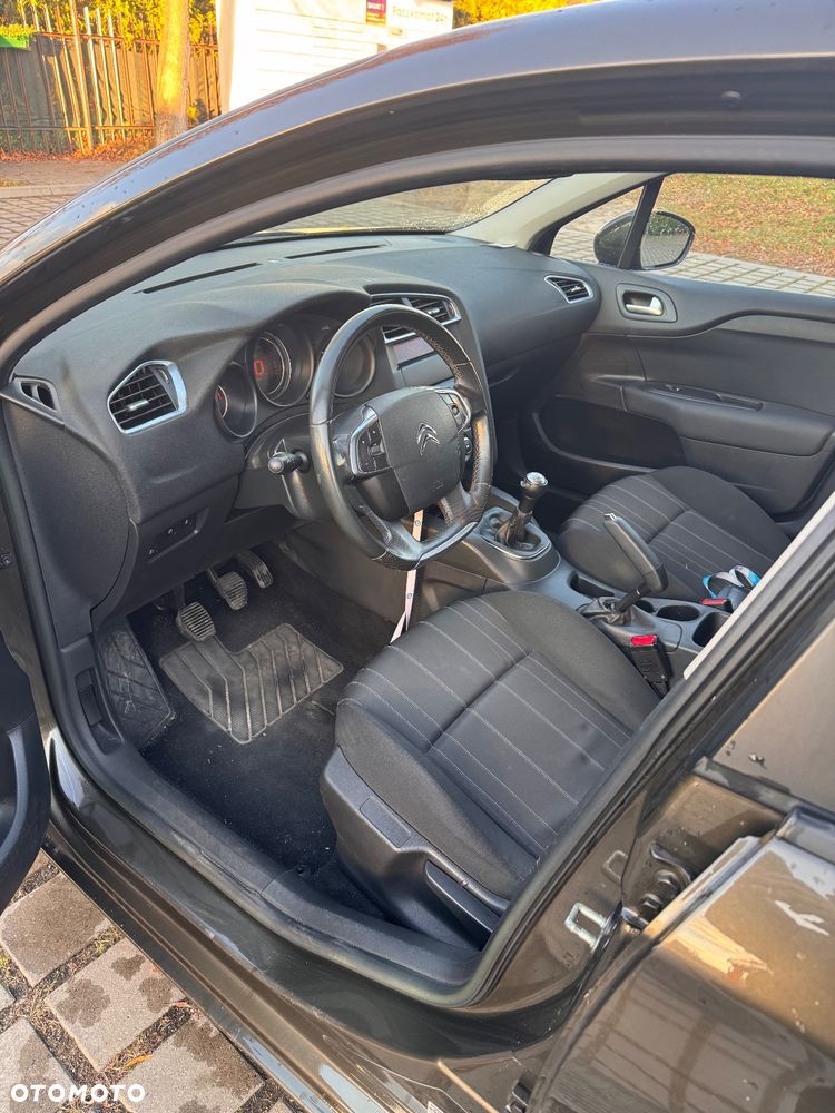 Citroën C4 VTi 95 Attraction - 14