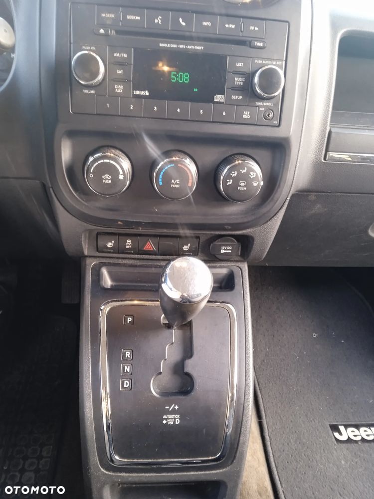 Jeep Patriot - 10