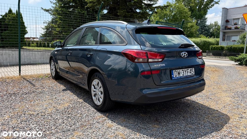 Hyundai i30 1.0 T-GDI Comfort DCT - 11