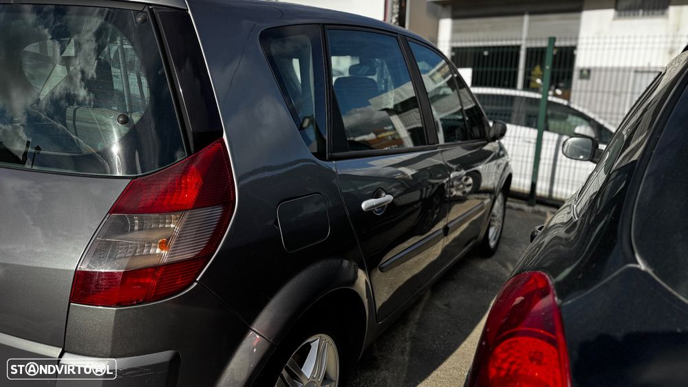 Renault Scénic 1.5 dCi Confort Dynamique - 5