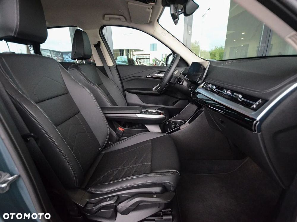 BMW X1 sDrive18d - 27