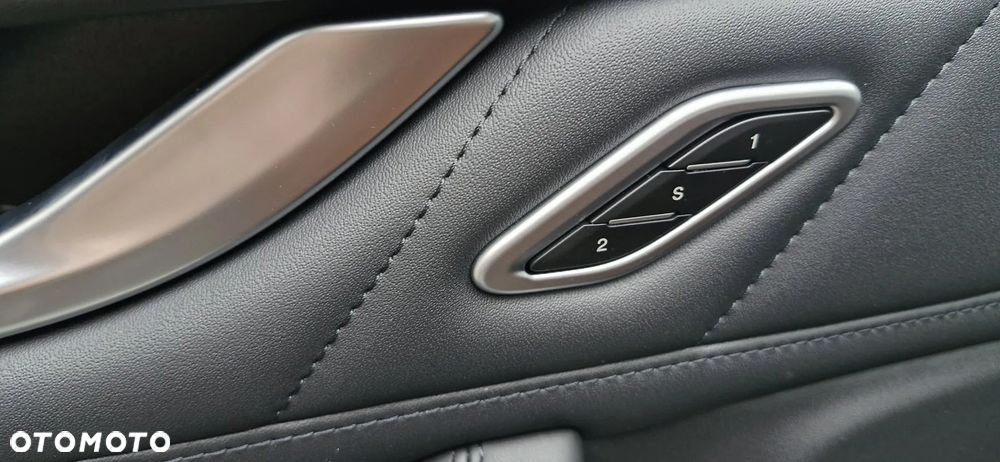 Maserati Levante - 22